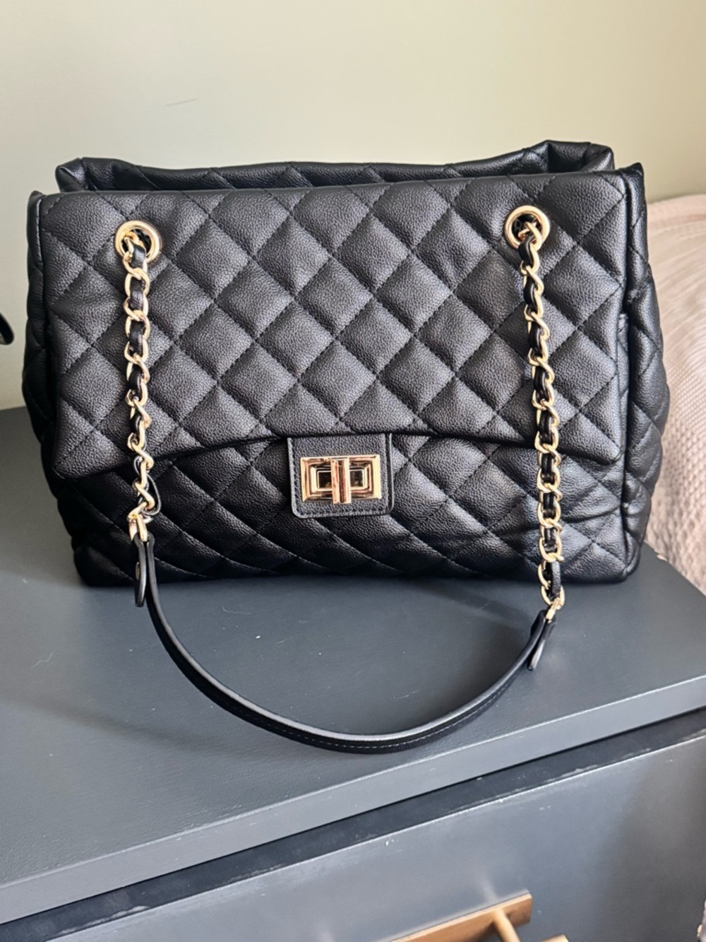 Ello Black diamond Quilted “Shirley”Shoulder Bag Vegan caviar texture Leather - Picture 4 of 16